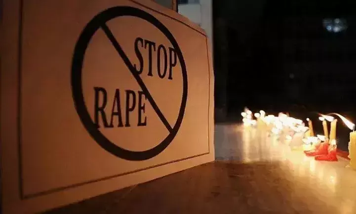 ഉത്തർ പ്രദേശിൽ റെയിൽവേ സ്റ്റേഷൻ പൊതുശൗചാലയത്തിൽ യുവതി ബലാത്സംഗത്തിന് ഇരയായി