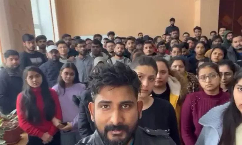 യുക്രെയ്നിൽ നിന്ന് വിദ്യാർഥികളെ ഒഴിപ്പിക്കുന്നതുമായി ബന്ധപ്പെട്ട കേസുകൾ സുപ്രീം കോടതി അവസാനിപ്പിച്ചു