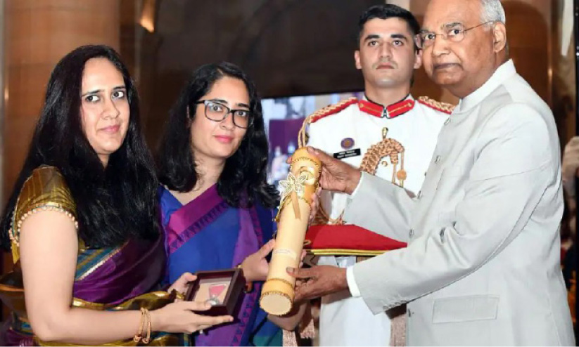 പത്മ പുരസ്കാരങ്ങൾ സമ്മാനിച്ചു പത്മ പുരസ്കാരങ്ങൾ സമ്മാനിച്ചു