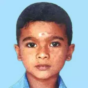 വ​ള​ർ​ത്തു​പ​ട്ടി ക​ടി​ച്ച് ര​ണ്ടാം ക്ലാ​സു​കാ​ര​ൻ മ​രി​ച്ചു