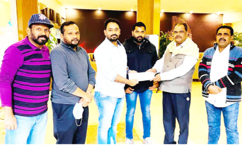 തി​രു​വ​ന​ന്ത​പു​രം ജി​ല്ല പ്ര​വാ​സി​കൂ​ട്ടാ​യ്മ ചി​കി​ത്സാ​സ​ഹാ​യം കൈ​മാ​റി