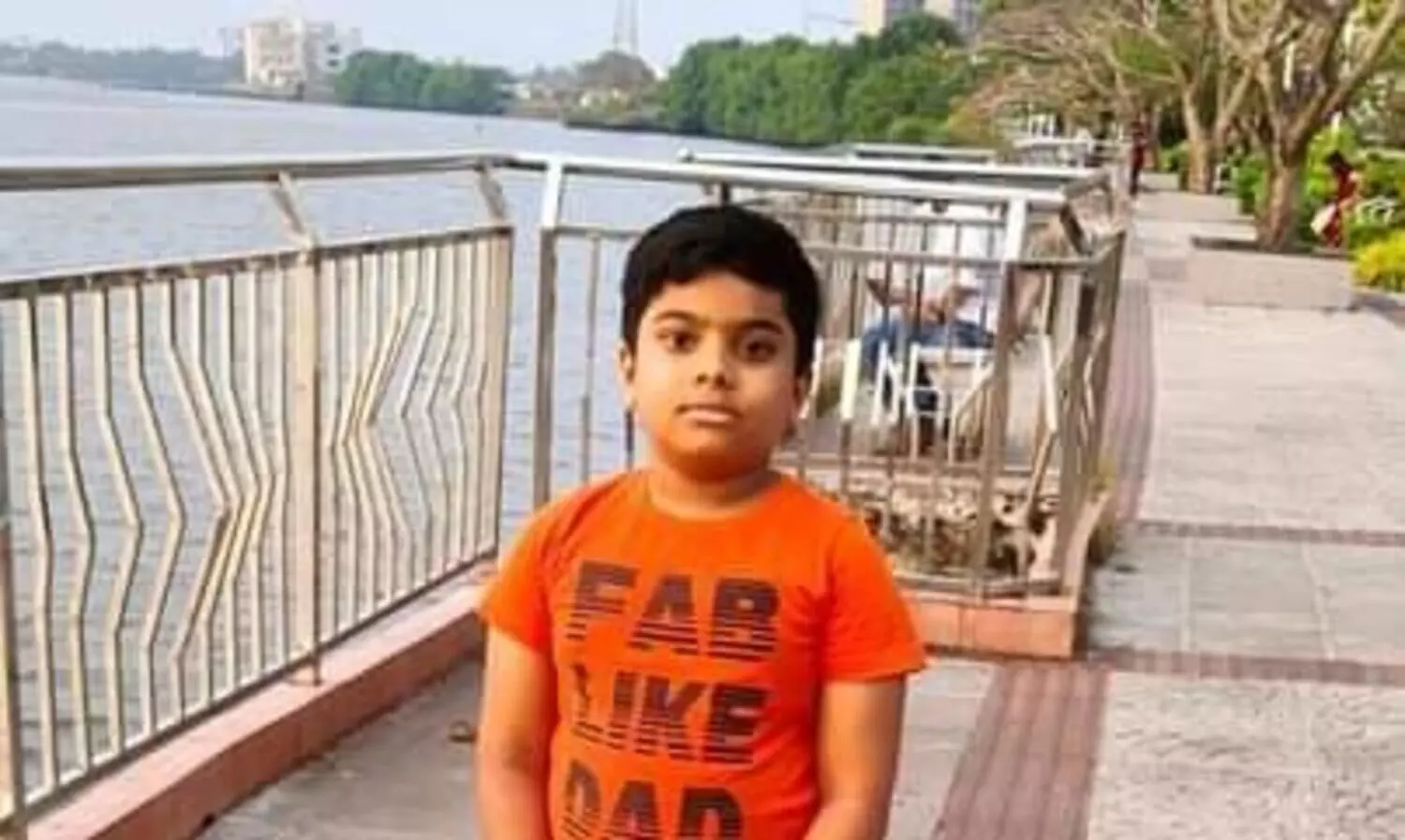 ശ്രീനന്ദന്‍ കാത്തിരിക്കുന്നു, അവന്‍റെ രക്ഷകനായി!