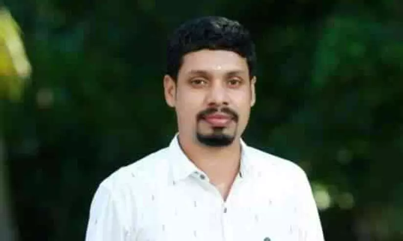 എട്ടംഗ സംഘത്തിന്റെ മർദനത്തിൽ പരിക്കേറ്റ യുവാവ് മരിച്ചു എട്ടംഗ സംഘത്തിന്റെ മർദനത്തിൽ പരിക്കേറ്റ യുവാവ് മരിച്ചു