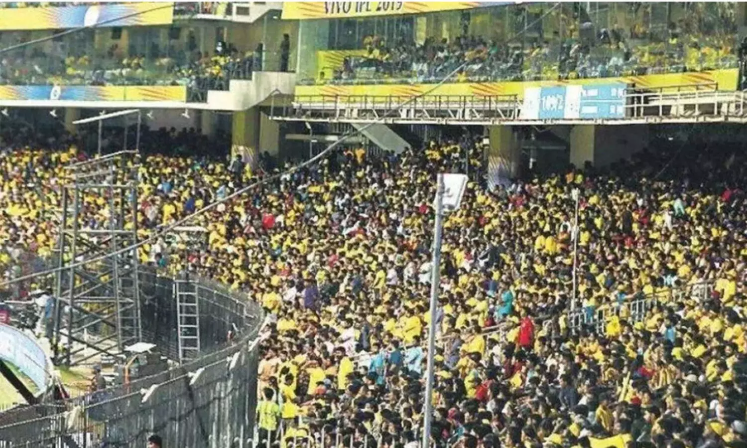 ഐ.പി.എൽ 2022: ആരവം മുഴക്കാൻ കാണികളെത്തും; പക്ഷെ...!