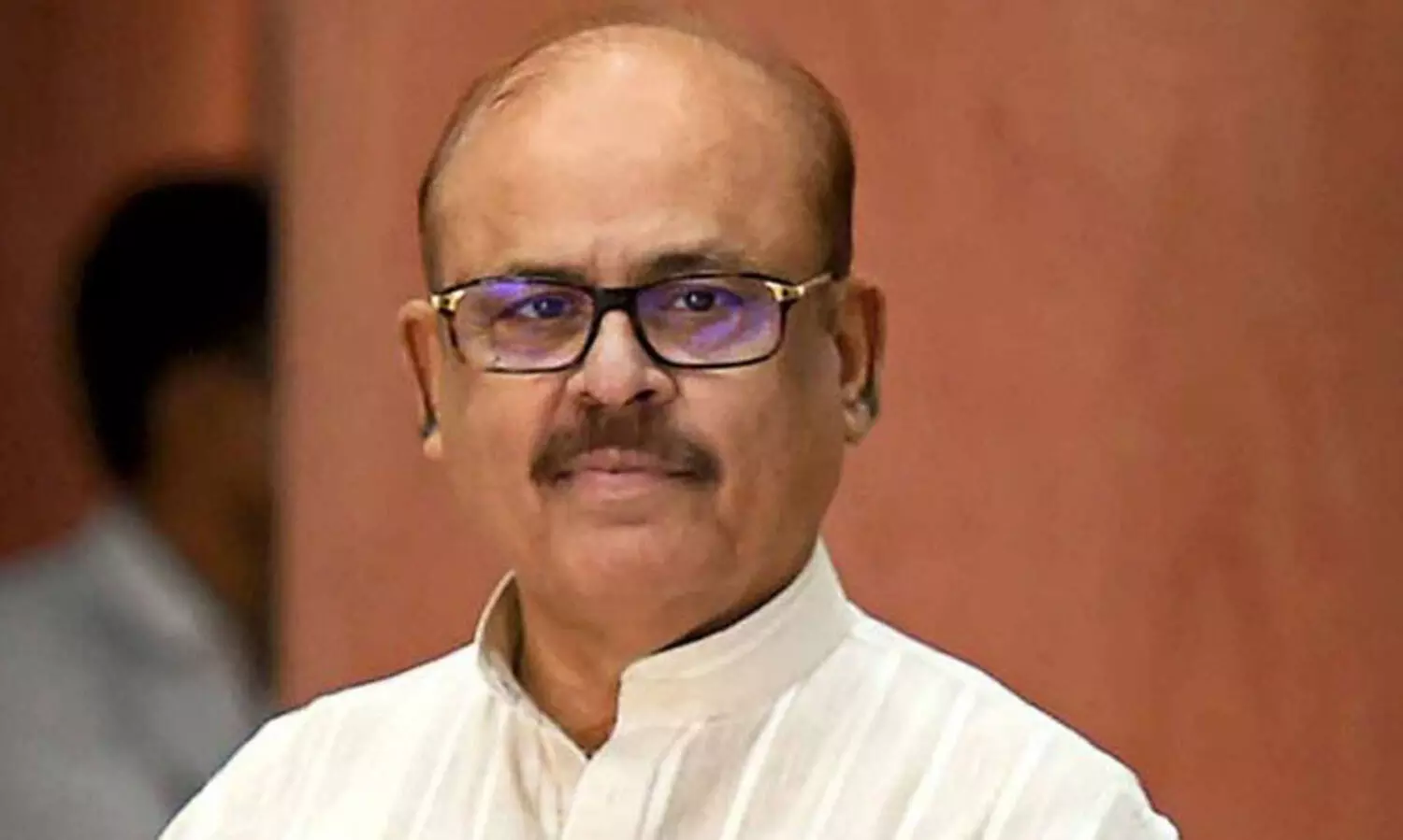 tariq Anwar