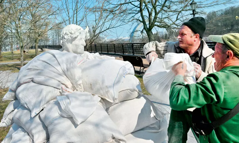 Russia Ukraine crisis Russia Ukraine crisis