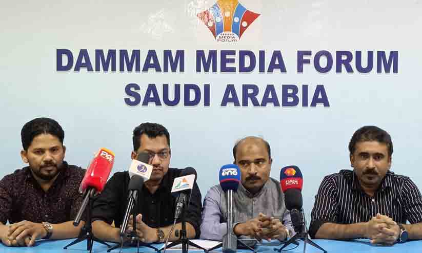 മലപ്പുറം ജില്ല കെ.എം.സി.സി കൗൺസിൽ യോഗവും പൊതുസമ്മേളനവും ഇന്ന് മലപ്പുറം ജില്ല കെ.എം.സി.സി കൗൺസിൽ യോഗവും പൊതുസമ്മേളനവും ഇന്ന്