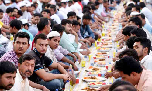 കൂടാര നോമ്പുതുറകൾ; പ്രതീക്ഷയോടെ പ്രവാസികൾ