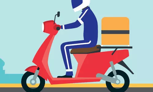 യു.എ.ഇയിൽ ഡെലിവറി ബോയ്​സിന്​ ലൈസൻസ്​ കിട്ടണമെങ്കിൽ 20 മണിക്കൂറെങ്കിലും പരിശീലനം