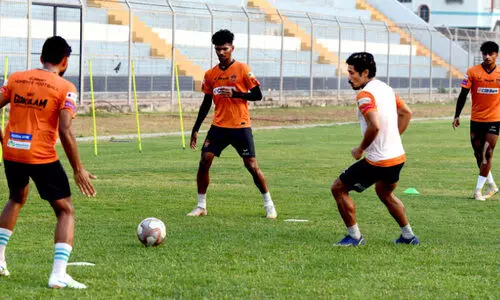 ഐ ലീഗ്; ഗോകുലം-മുഹമ്മദൻസ് പോരാട്ടം ഇന്ന് ഐ ലീഗ്; ഗോകുലം-മുഹമ്മദൻസ് പോരാട്ടം ഇന്ന്