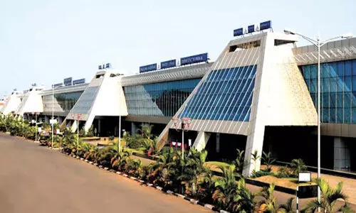 കരിപ്പൂർ റൺവേ റീകാർപറ്റിങ്: രാ​വി​ലെ 10 മു​ത​ൽ വൈ​കീ​ട്ട്​ ആ​റു​വ​രെ​ റ​ൺ​വേ അ​ട​ക്കും