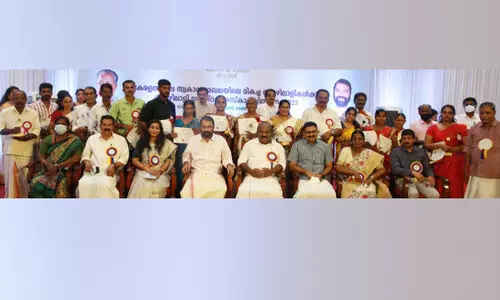 മികച്ച 17 തൊഴിലാളികൾക്ക് തൊഴിലാളി ശ്രേഷ്ഠ പുരസ്കാരം