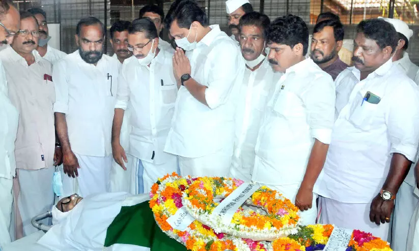 യു. രാജീവന് കോഴിക്കോടിന്റെ വിട യു. രാജീവന് കോഴിക്കോടിന്റെ വിട