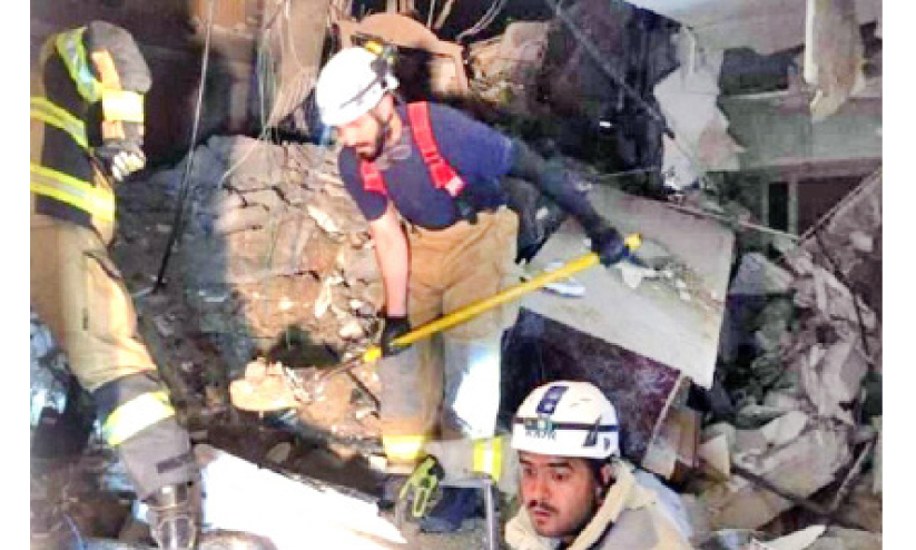 കെട്ടിടത്തിന്റെ ഭിത്തി തകർന്ന് ഗാർഹികത്തൊഴിലാളി മരിച്ചു കെട്ടിടത്തിന്റെ ഭിത്തി തകർന്ന് ഗാർഹികത്തൊഴിലാളി മരിച്ചു