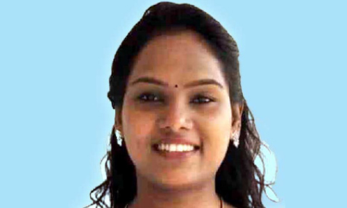 സ്കൂട്ടറില്‍ കാറിടിച്ച് യുവതി മരിച്ചു