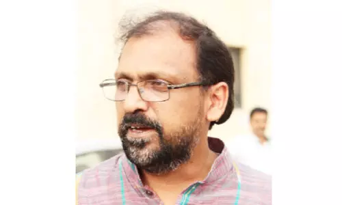 ബി​ജു പി. ​നീ​ലേ​ശ്വ​രം; നാ​ട​ക​ത്തി​ന് സ​മ​ർ​പ്പി​ച്ച ജീ​വി​തം