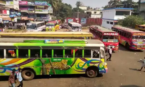 സമരം പിൻവലിച്ചതറിഞ്ഞിട്ടും ബസ് നിരത്തിലിറക്കിയില്ല
