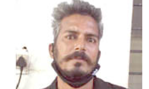 മധ്യവയസ്കനെ തട്ടിക്കൊണ്ടുപോയി സ്വര്‍ണാഭരണം കവര്‍ന്ന കേസിലെ മുഖ്യപ്രതി പിടിയിൽ