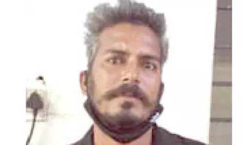 മധ്യവയസ്കനെ തട്ടിക്കൊണ്ടുപോയി സ്വര്‍ണാഭരണം കവര്‍ന്ന കേസിലെ മുഖ്യപ്രതി പിടിയിൽ