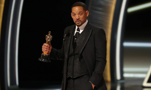 അക്കാദമിയോടും സഹപ്രവർത്തകരോടും മാപ്പ് ചോദിക്കുന്നു; പൊട്ടിക്കരഞ്ഞ് വിൽ സ്മിത്ത് - വിഡിയോ