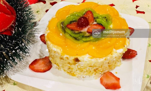 Fresh Fruits Cake