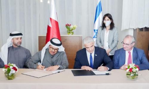 ബഹ്​റൈൻ-ഇസ്രായേൽ വിദേശകാര്യ മന്ത്രിമാർ സഹകരണക്കരാറിൽ ഒപ്പുവെച്ചു