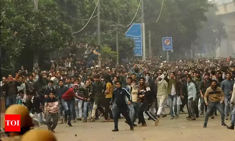 2016 മുതൽ 2020 വരെ രാജ്യത്ത് രജിസ്റ്റർ ചെയ്തത് 3,400 വർഗീയ കലാപ കേസുകളെന്ന് കേന്ദ്രസർക്കാർ 2016 മുതൽ 2020 വരെ രാജ്യത്ത് രജിസ്റ്റർ ചെയ്തത് 3,400 വർഗീയ കലാപ കേസുകളെന്ന് കേന്ദ്രസർക്കാർ