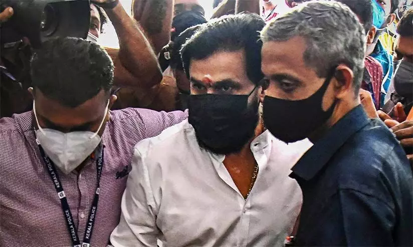 actress assault case