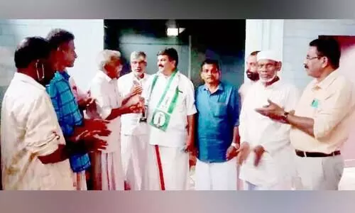 എൽ.ജെ.ഡിയിൽ നിന്ന്  രാജിവെച്ച് ജനതാദൾ-എസ്സിൽ ചേർന്നു