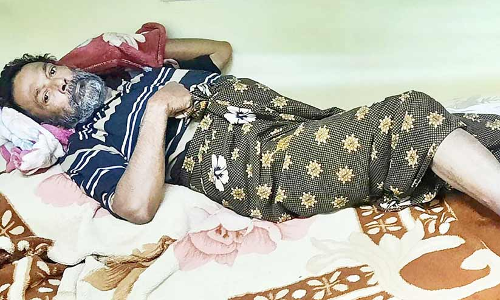 എംബസിയുടെ ഇടപെടൽ നിയമക്കുരുക്കിൽപെട്ട രോഗിയായ മലയാളി നാട്ടിലേക്ക് മടങ്ങി എംബസിയുടെ ഇടപെടൽ നിയമക്കുരുക്കിൽപെട്ട രോഗിയായ മലയാളി നാട്ടിലേക്ക് മടങ്ങി