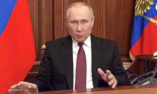 അ​വ​രെ ഞാ​ൻ ത​ക​ർ​ക്കു​മെ​ന്ന് പ​റ​ഞ്ഞേ​ക്കൂ; സെ​ല​ൻ​സ്കി​ക്ക് പു​ടി​ന്റെ മ​റു​പ​ടി