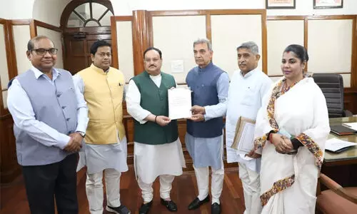 പശ്ചിമ ബംഗാൾ ഭരിക്കുന്നത് മാഫിയ സംഘം; ബി.ജെ.പിയുടെ അന്വേഷണ റിപ്പോർട്ട് അമിത് ഷാക്ക് കൈമാറും