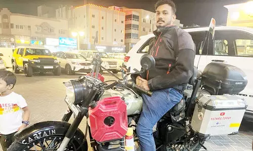 ഒമാനിൽ നിന്ന് റുബ്ബുൽ ഖാലിയെ കീറിമുറിച്ച്​ ദിൽഷാദ്​ ബൈക്കിൽ സൗദിയിലെത്തി