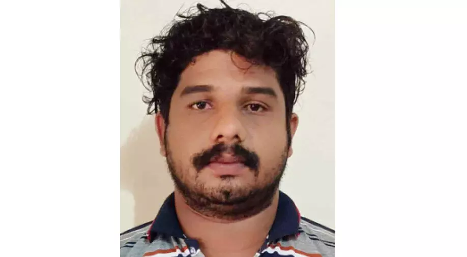 എക്സൈസുകാരെ കണ്ട് ദേഹത്ത് ഡീസൽ ഒഴിച്ച് രക്ഷപ്പെടാൻ ശ്രമിച്ച മദ്യ വില്പനക്കാരൻ അറസ്റ്റിൽ