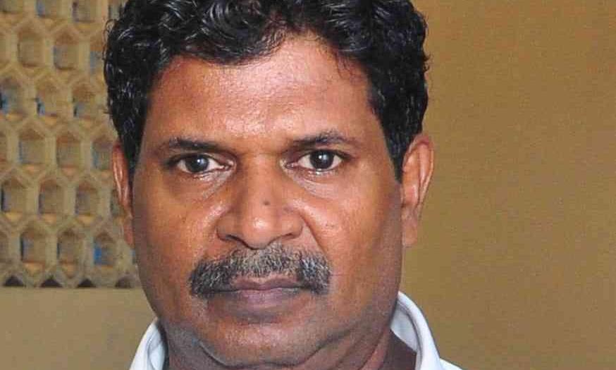 കാറിടിച്ച് ഭിന്നശേഷിക്കാരനായ മധ്യവയസ്കന് ദാരുണാന്ത്യം കാറിടിച്ച് ഭിന്നശേഷിക്കാരനായ മധ്യവയസ്കന് ദാരുണാന്ത്യം