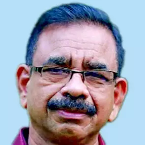 പ്ര​കാ​ശ​ൻ