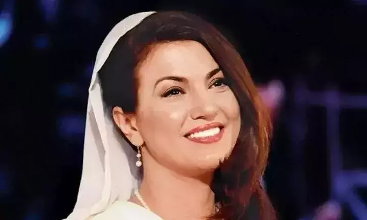 ഇംറാൻ ഖാൻ വ്യാമോഹിയാണെന്നും ഉപദേശം കേൾക്കില്ലെന്നും മുൻ ഭാര്യ റെഹം ഖാൻ ഇംറാൻ ഖാൻ വ്യാമോഹിയാണെന്നും ഉപദേശം കേൾക്കില്ലെന്നും മുൻ ഭാര്യ റെഹം ഖാൻ