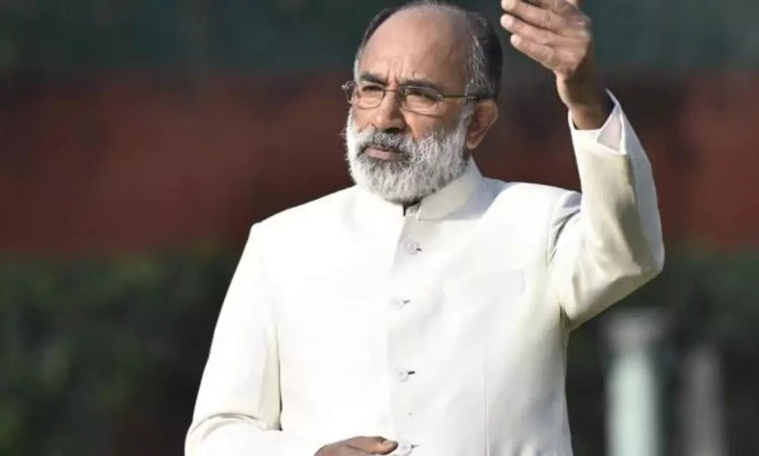 ഭരണഘടനാ ആമുഖം തിരുത്താനുള്ള ബിൽ കണ്ണന്താനം അവതരിപ്പിച്ചില്ല