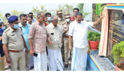 കണ്ണീര് വീഴ്ത്തി ഒരിഞ്ചു സ്ഥലം പോലും ഏറ്റെടുക്കില്ല -മന്ത്രി എം.വി. ഗോവിന്ദൻ