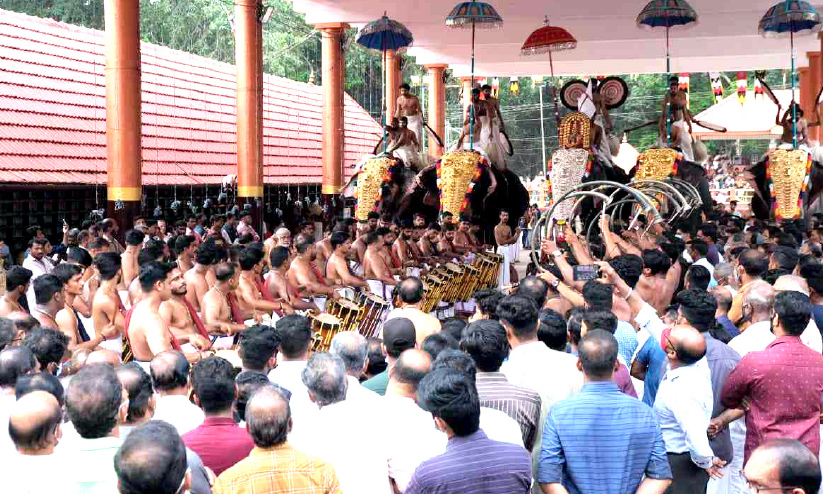പിഷാരികാവ് ഉത്സവം: സുരക്ഷ ശക്തമാക്കും; ദേശീയപാതയിൽ ഗതാഗത നിയന്ത്രണം പിഷാരികാവ് ഉത്സവം: സുരക്ഷ ശക്തമാക്കും; ദേശീയപാതയിൽ ഗതാഗത നിയന്ത്രണം