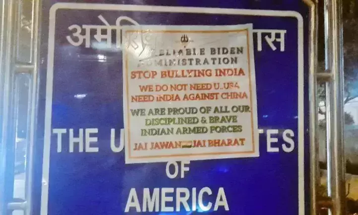 ഇന്ത്യയെ ഭീഷണിപ്പെടുത്തുന്നത് നിർത്തൂ; യു. എസ് എംബസിയിൽ നോട്ടീസ്, കേസെടുത്ത് പൊലീസ്