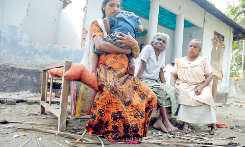 ചിതറിച്ചുകളഞ്ഞ ജനതകളുടെ വിലാപങ്ങൾ