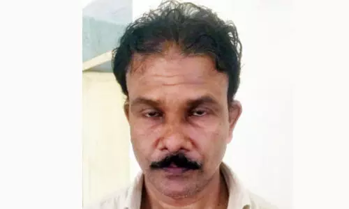 11കാരിയെ പീഡിപ്പിച്ച മധ്യവയസ്കൻ പിടിയിൽ