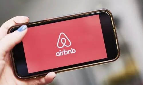 ദമ്പതികളുടെ ദൃശ്യങ്ങൾ മൂന്ന് ദിവസം രഹസ്യമായി പകർത്തി; എയർബിഎൻബിക്കെതിരെ കേസ്, ഒടുവിൽ ട്വിസ്റ്റ്