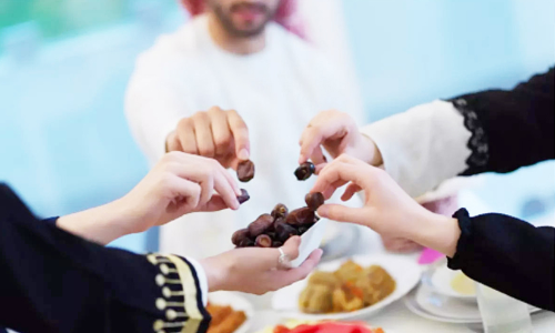 റ​മ​ദാ​നെ വരവേൽക്കാനൊ​രു​ങ്ങി വി​ശ്വാ​സി​ക​ൾ