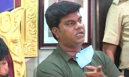 ആര്യൻ ഖാന് അനുകൂലമായി സാക്ഷി പറഞ്ഞയാൾ മരിച്ചു