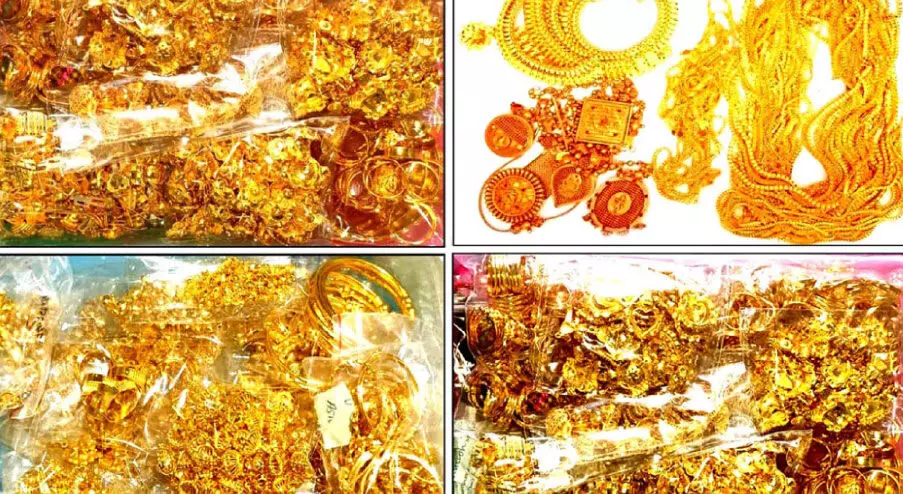 മൂന്ന് കോടിയുടെ 6.410 കിലോ സ്വർണാഭരണങ്ങൾ പിടികൂടി മൂന്ന് കോടിയുടെ 6.410 കിലോ സ്വർണാഭരണങ്ങൾ പിടികൂടി