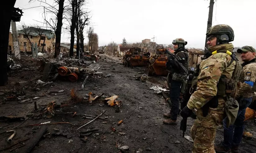 റഷ്യ പിന്മാറുന്ന സ്ഥലങ്ങളിലെല്ലാം മൈനുകൾ ഉപേക്ഷിക്കുന്നു; കാഴ്ചകൾ ഭയാനകമെന്നും സെലൻസ്കി