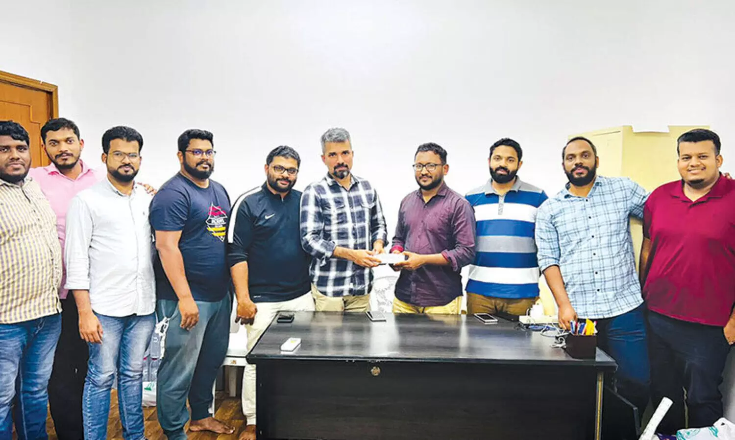 ഉ​സ്മാ​ൻ മാ​രാ​ത്തി​ന് യാ​ത്ര​യ​യ​പ്പ്