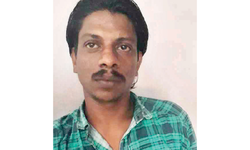 ജലാറ്റിൻ സ്റ്റിക്കുകളും ഇലക്ട്രിക് ഡിറ്റനേറ്ററുമായി പിടിയിൽ